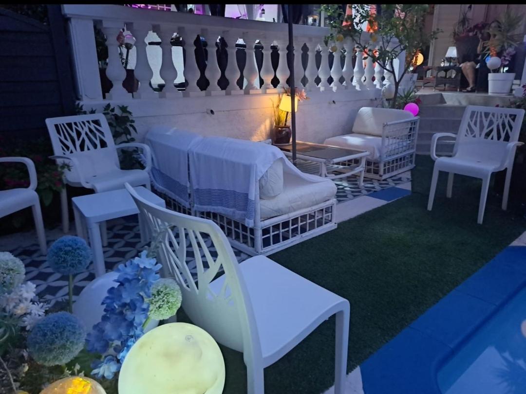 Suite-Junior -Villa Helene - Montpellier Sud - Aeroport- Piscine Privee-2Mn Des Plages ペロル エクステリア 写真